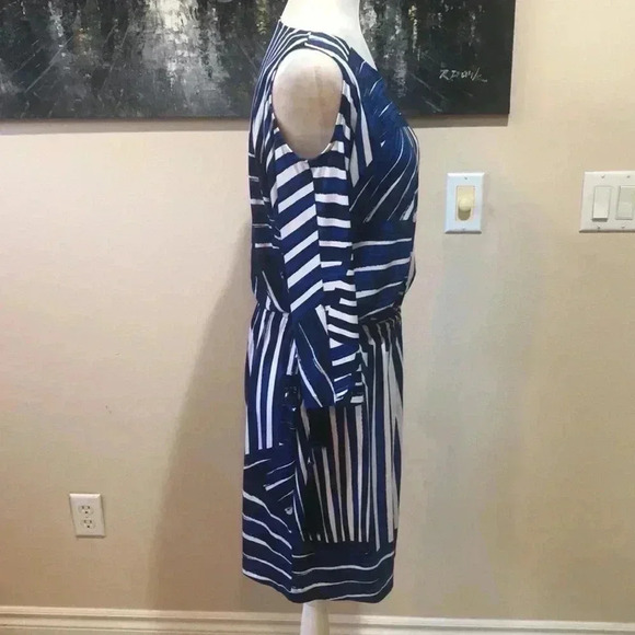 NWT CALVIN KLEIN Royal Blue & White Drawstring Waist Cold Shoulder Dress- Size 6 - Picture 3 of 13